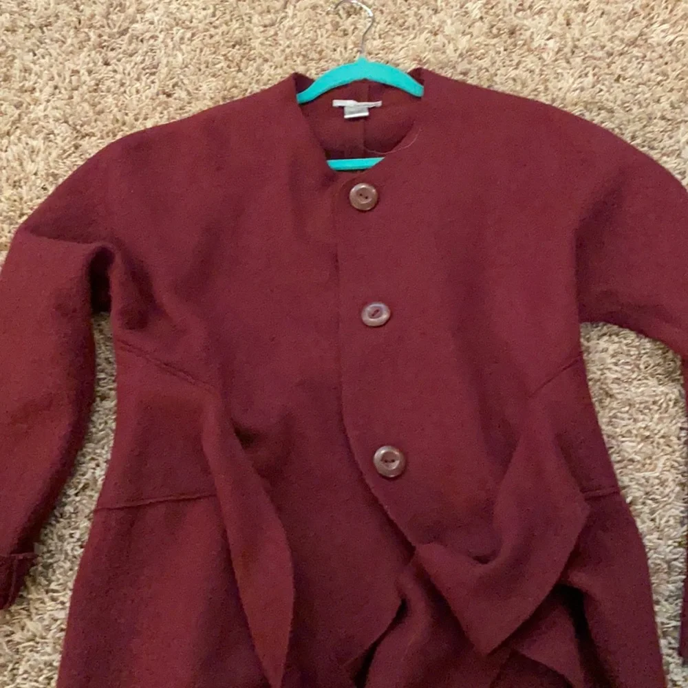Coat - Picture 1 of 2
